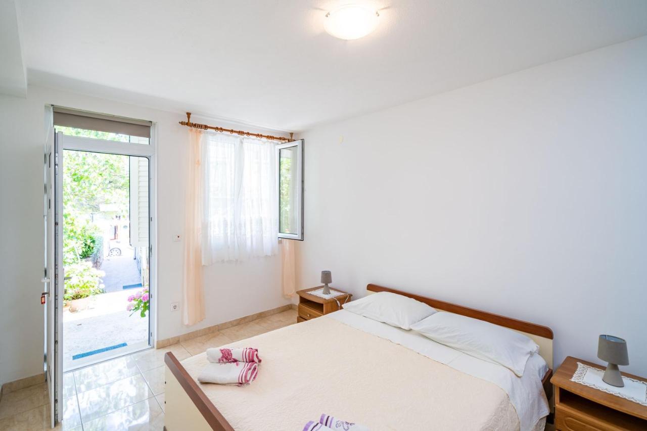 Zarac Apartment *
